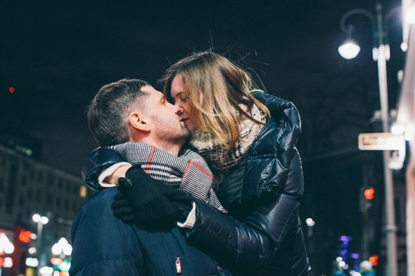 Découvrez les expériences romantiques uniques avec amour agent